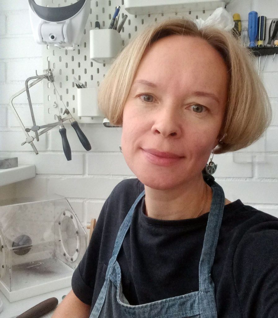 Зазулина Елена