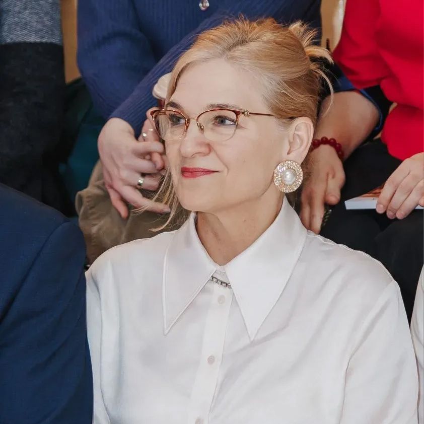 Ректор Русской Академии Ремёсел представила арт‑объект на московской выставке