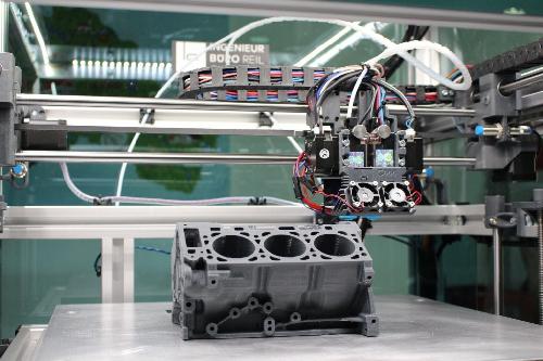 Аддитивные технологии: кем работать и какой бизнес можно создать, освоив печать на 3D-принтере