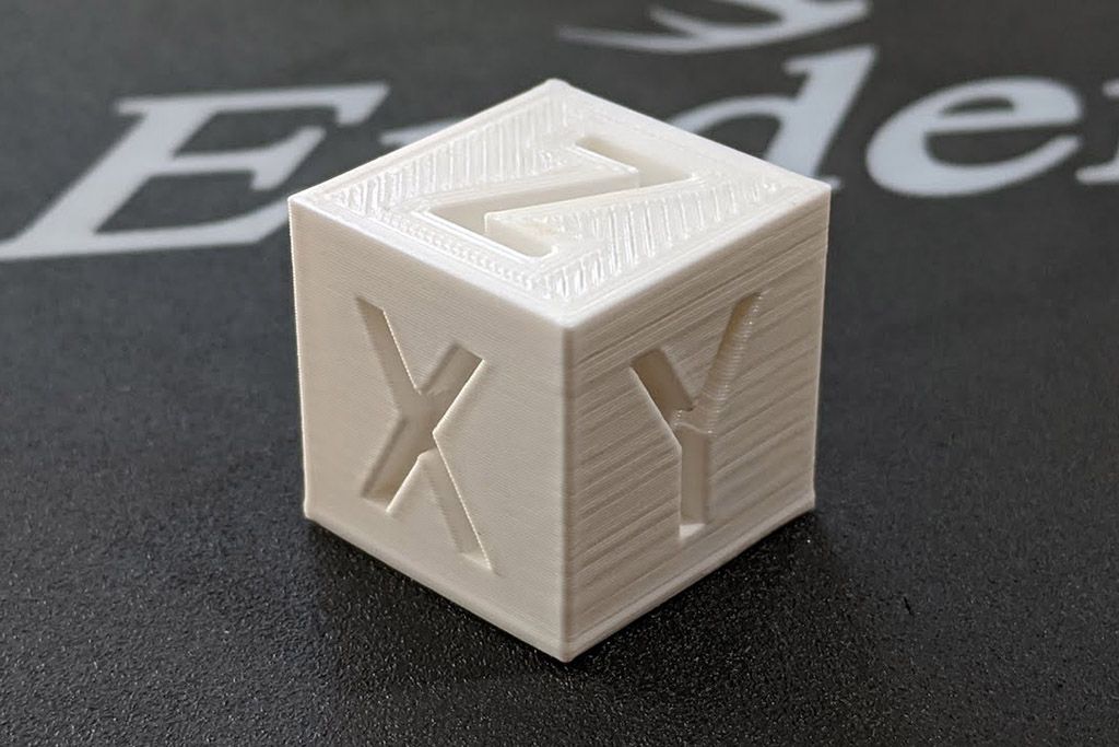 Кубик XYZ на 3Д-принтере