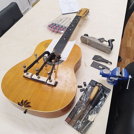 Русская Академия Ремёсел курс Ремонт и обслуживание струнных щипковых музыкальных инструментов, обучение